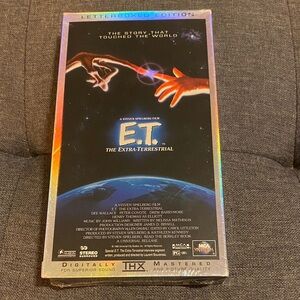 *New* Sealed E.T. The Extra-Terrestrial VHS Movie Letterbox Edition
